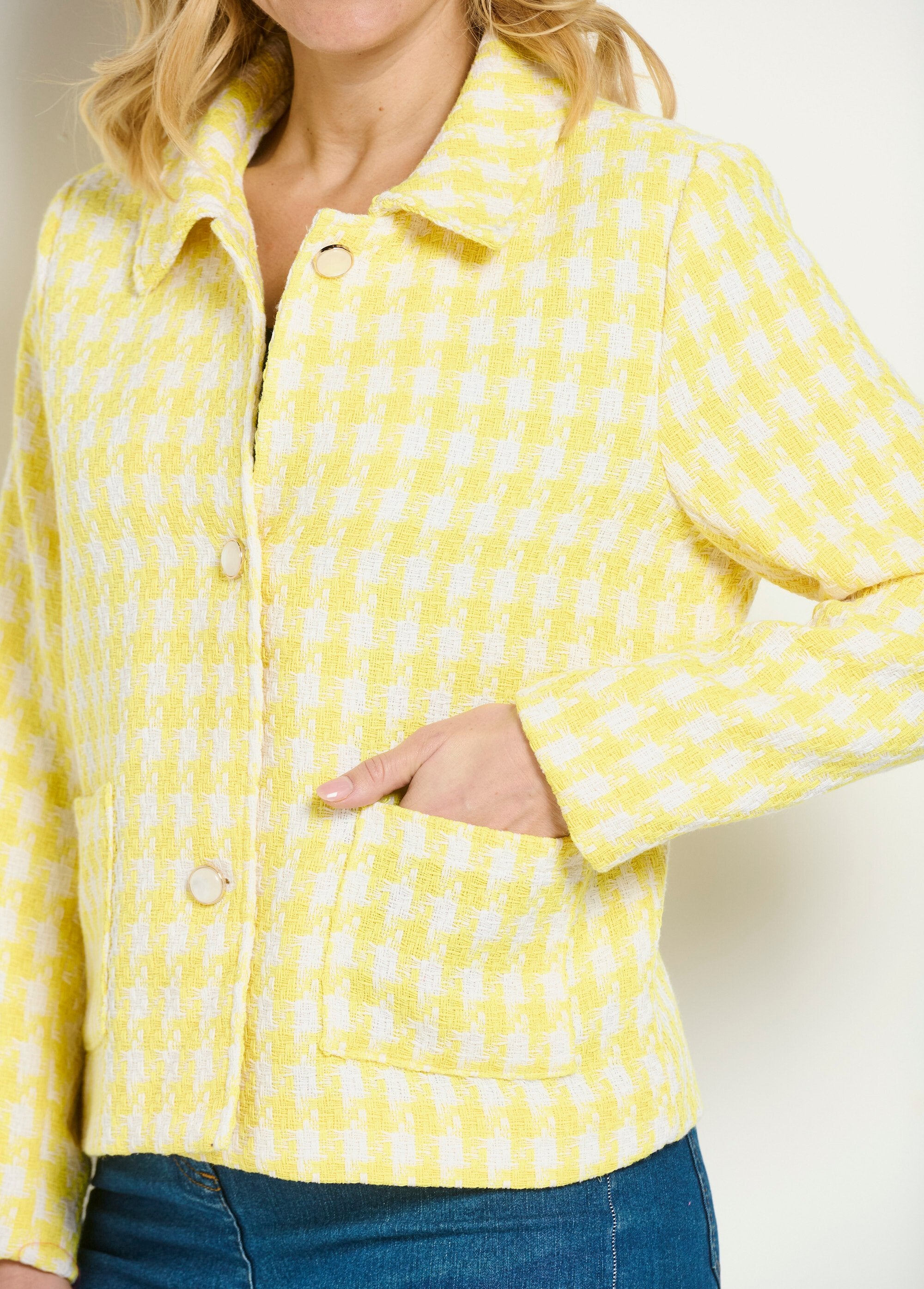 Chaqueta_corta_pata_de_gallo_amarillo_y_blanco_DE2_slim